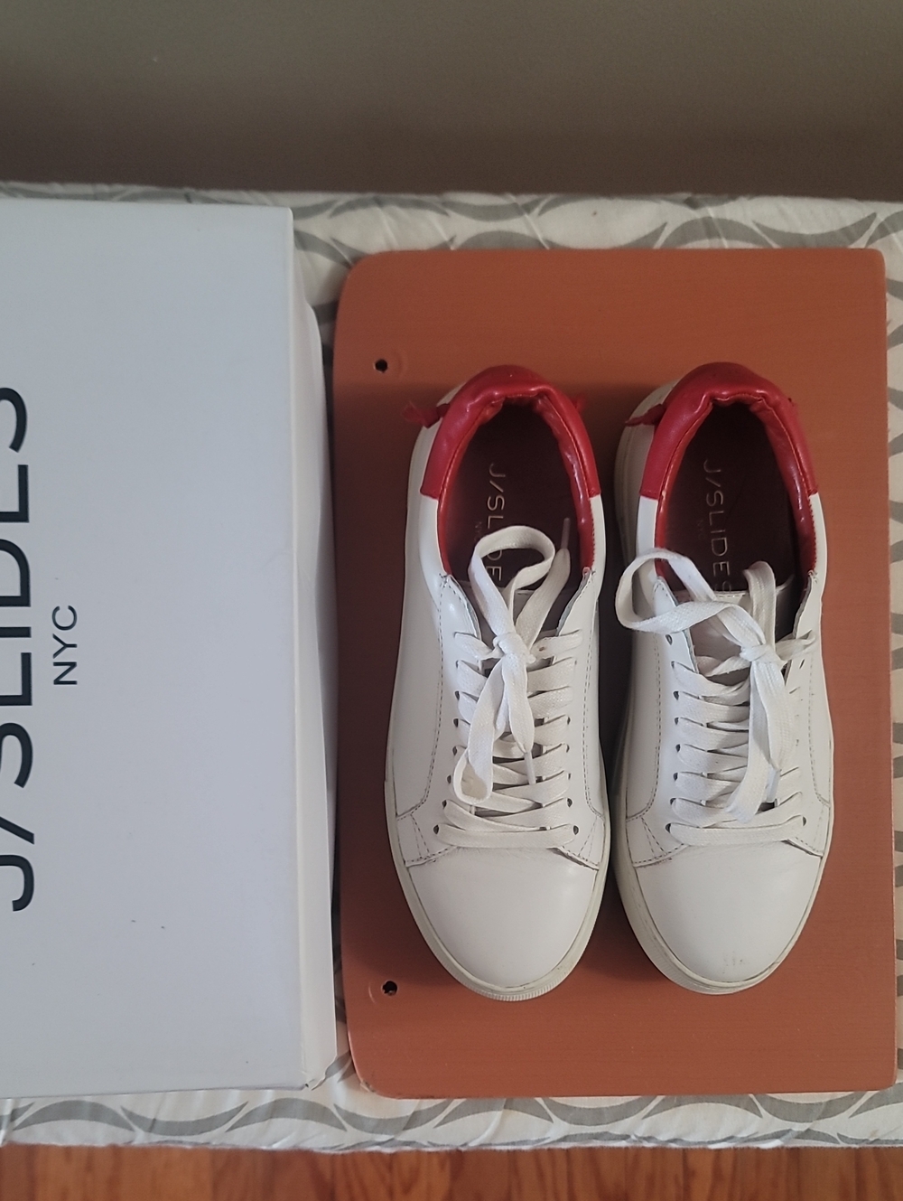 J/SLIDES White Leather Sneakers with Red Heel
